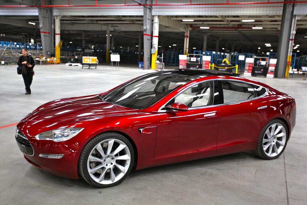 Aero-Felgen für Tesla Model 3 reduzieren Autobahn-Verbrauch